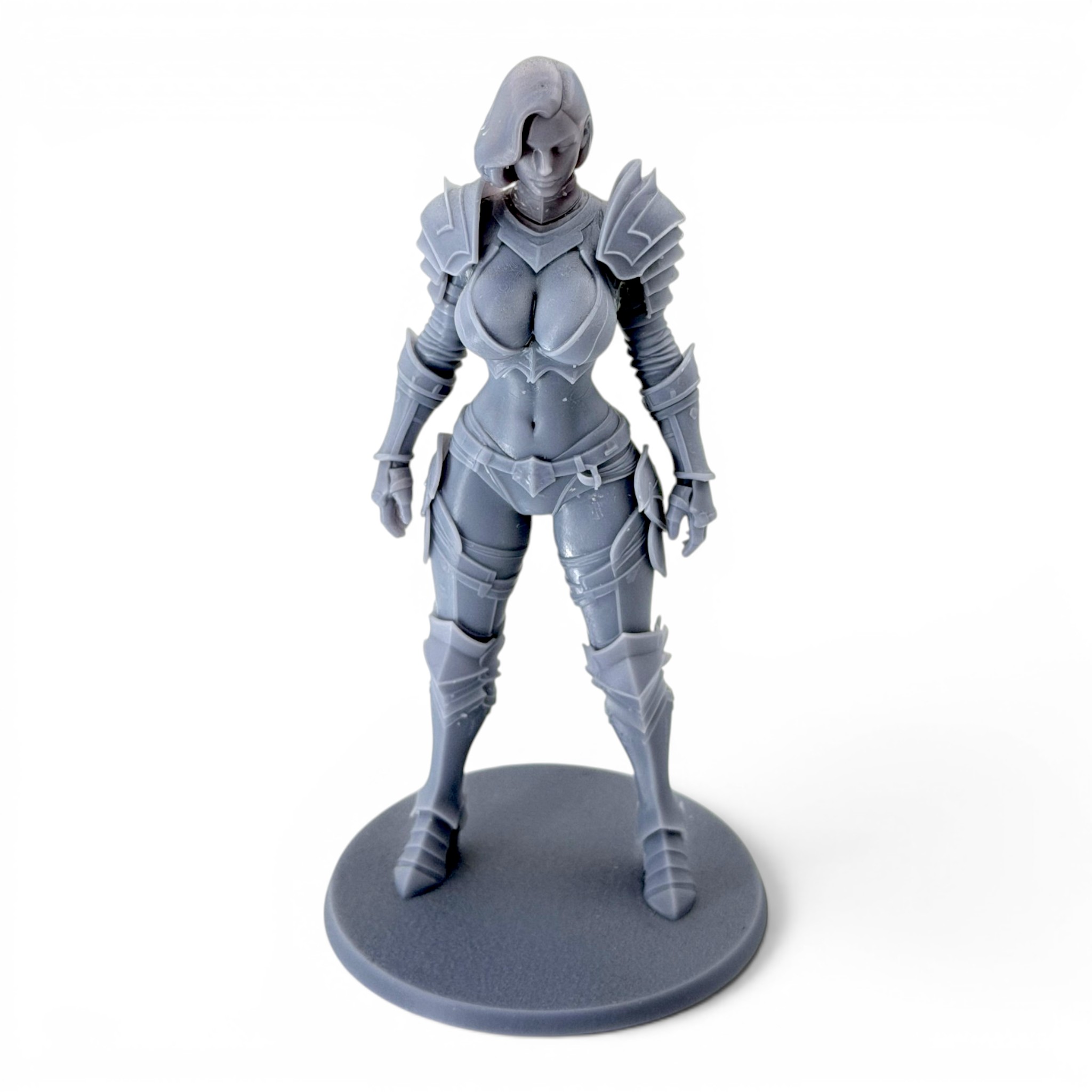 figura-resina-guerrera-elite-1